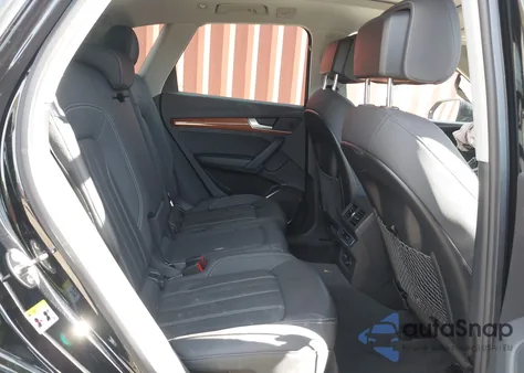 2021 Audi Q5 Premium 45 Tfsi Quattro S Tronic из США, поврежденный, VIN WA1AAAFY8M2108214